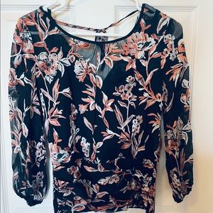 White House Black Market blouse. Size 0